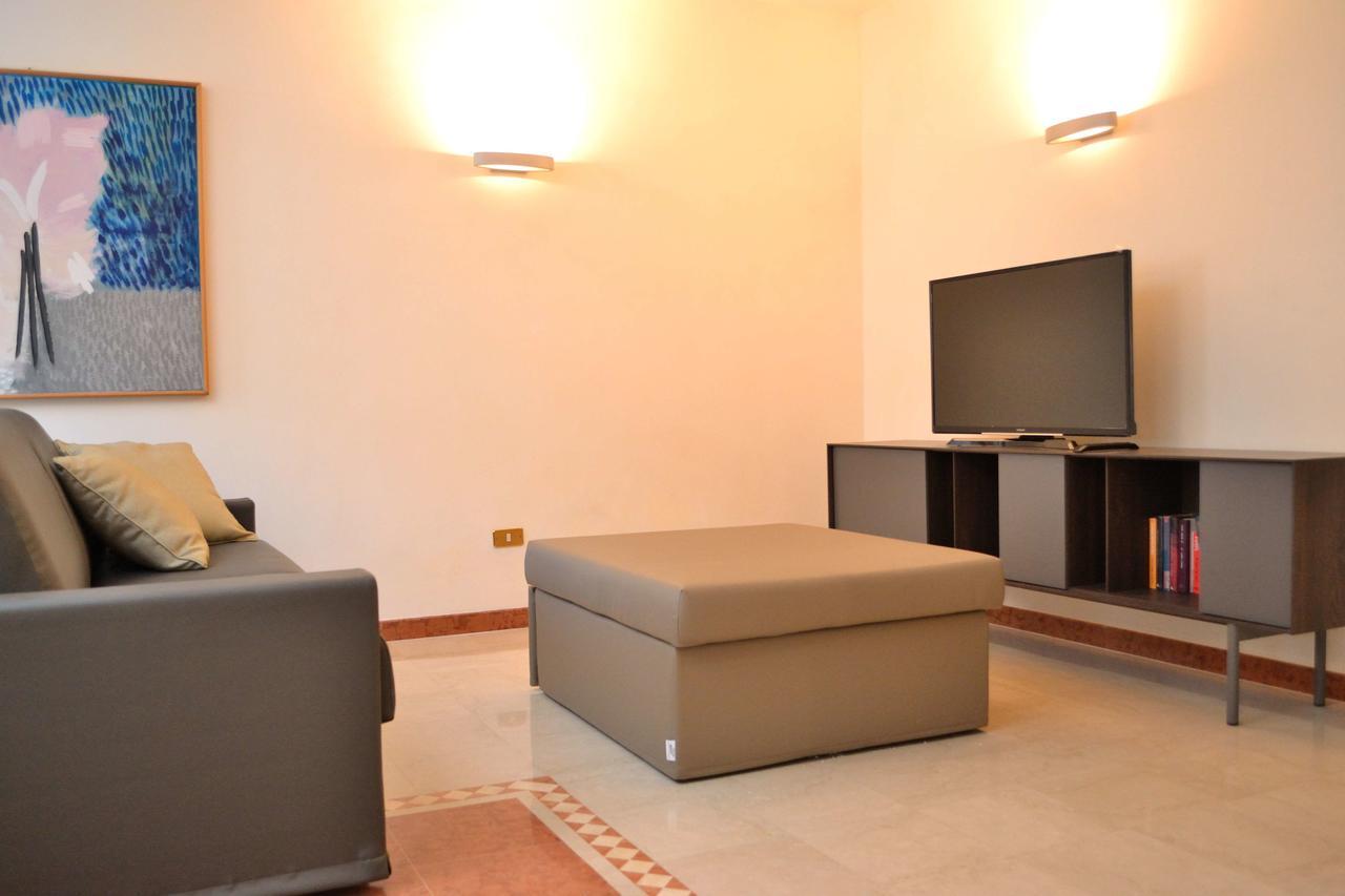 Portico Oscuro Deluxe Apartment - Centro Citta Treviso Exteriör bild