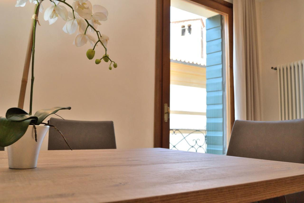 Portico Oscuro Deluxe Apartment - Centro Citta Treviso Exteriör bild