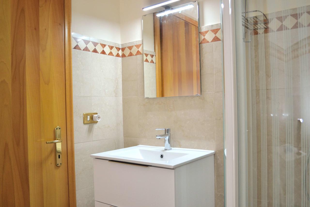 Portico Oscuro Deluxe Apartment - Centro Citta Treviso Exteriör bild