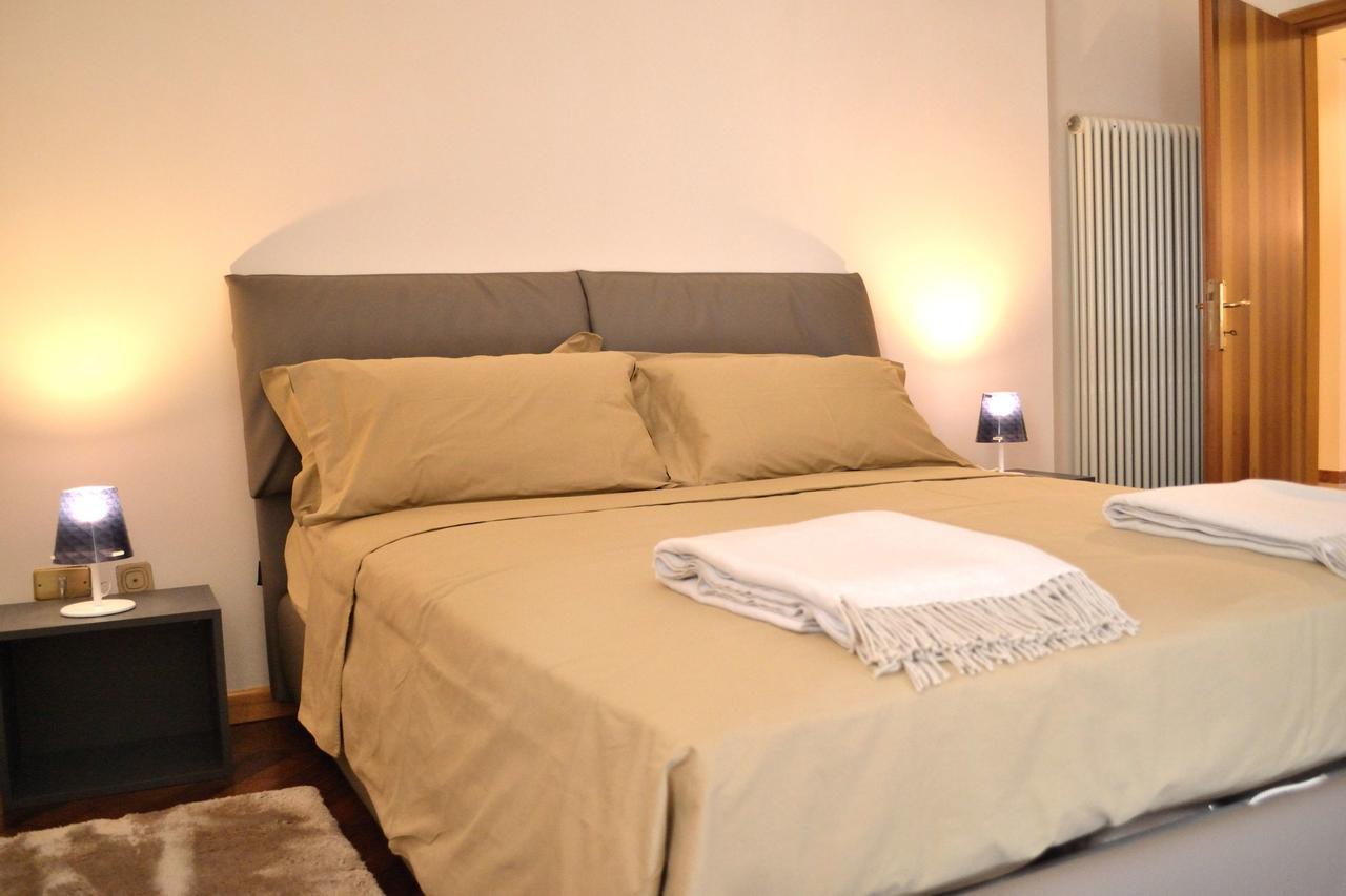 Portico Oscuro Deluxe Apartment - Centro Citta Treviso Exteriör bild