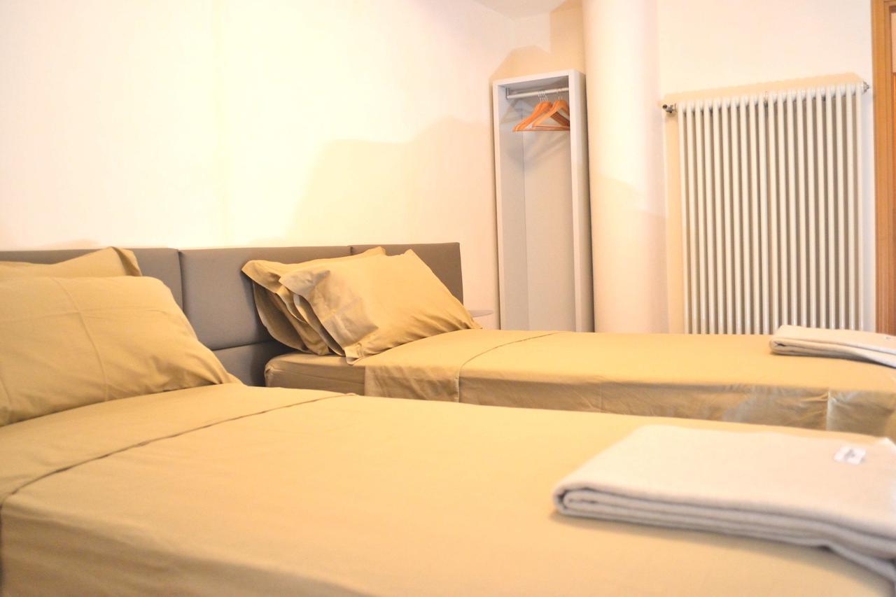 Portico Oscuro Deluxe Apartment - Centro Citta Treviso Exteriör bild